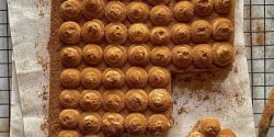 طرز تهیه کیک گردو امریکایی خوشمزه و مخصوص با تزیین شیک