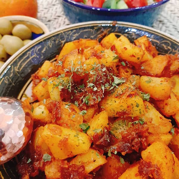 طرز تهیه دو پیازه سیب زمینی ساده