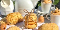 طرز تهیه کلوچه کنجدی ساده به روش بازاری و با طعم بسیار عالی