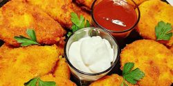 طرز تهیه ناگت سیب زمینی با پنیر پیتزا و طعم بسیار عالی