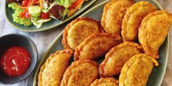طرز تهیه پیراشکی گوشت و قارچ مخصوص با طعم بسیار عالی