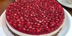 طرز تهیه چیز کیک انار مخصوص شب یلدا با طعم بسیار عالی