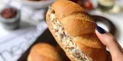 طرز تهیه ساندویچ مرغ و قارچ ساده با طعم بسیار عالی