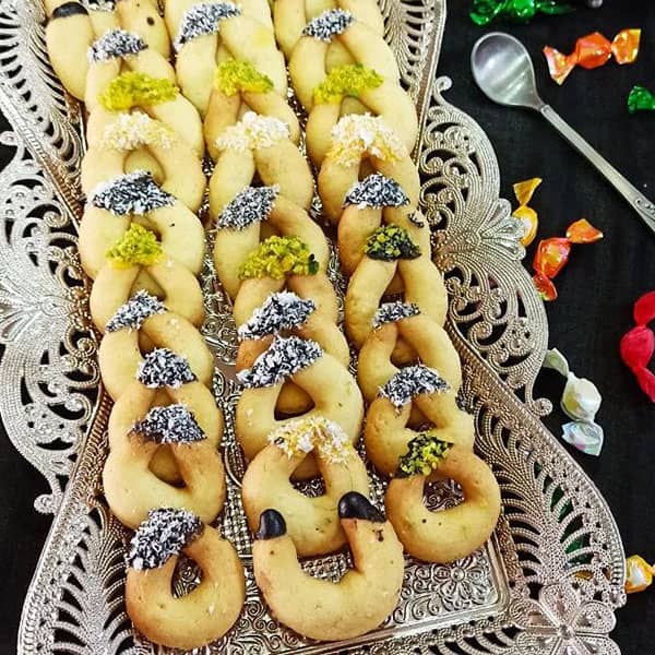 طرز تهیه شیرینی اشکی
