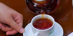 طرز تهیه چای سیب و دارچین خانگی با طعم بسیار عالی
