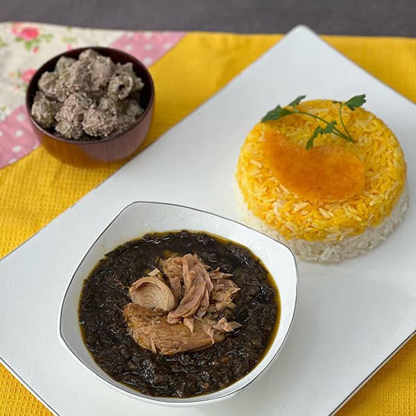 طرز تهیه قلیه ماهی با تن ماهی دونفره طرز تهیه قلیه ماهی با تن ماهی تصویری طرز تهیه قلیه ماهی با تن ماهی و سبزی خشک