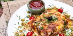 طرز تهیه لازانیا بدون فر مجلسی و آسان با طعم بسیار عالی