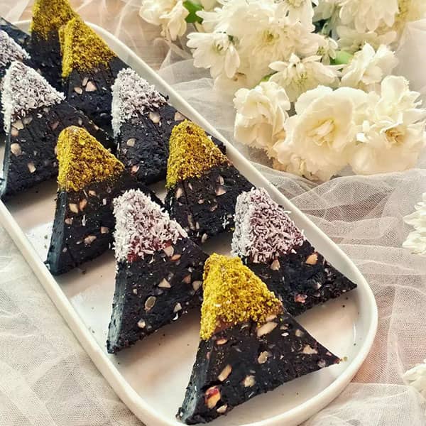 طرز تهیه شیرینی یخچالی