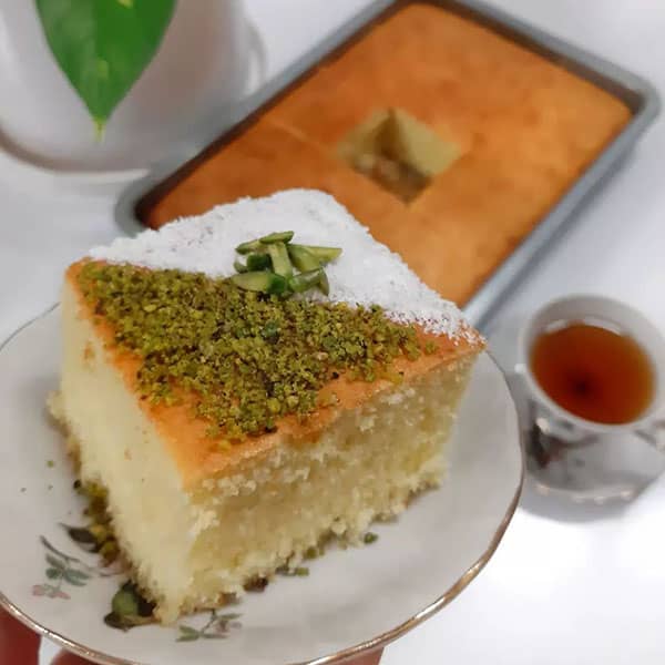 طرز تهیه کیک برنجی نارگیلی