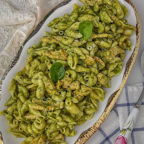 طرز تهیه پاستا اسفناج