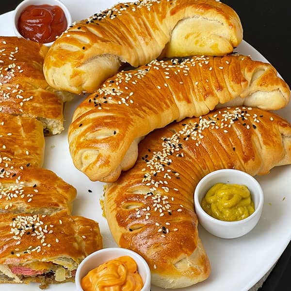 طرز تهیه پیراشکی پیتزایی