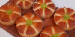طرز تهیه کیک کرمدار به روش بازاری و با طعم بسیار عالی