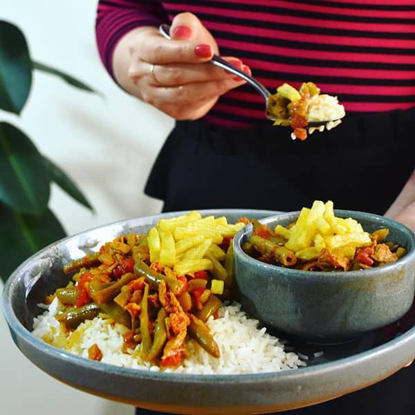 طرز تهیه خورش لوبیا سبز گیاهی