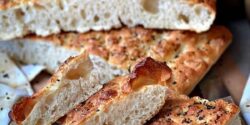 طرز تهیه نان فوکاچیا به روش ایتالیایی و با طعم بسیار عالی