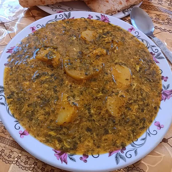 طرز تهیه اشکنه شنبلیله