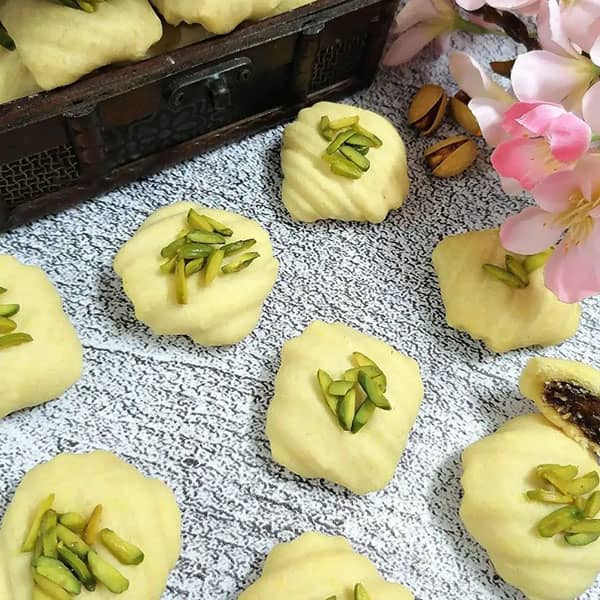 طرز تهیه شیرینی حاج کریمی