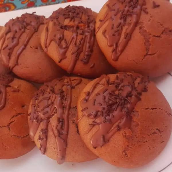 طرز تهیه کوکی نوتلا دستور پخت کوکی مغز دار نوتلا با گردو