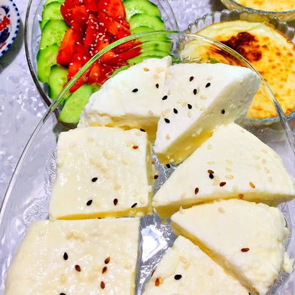 طرز تهیه پنیر خانگی