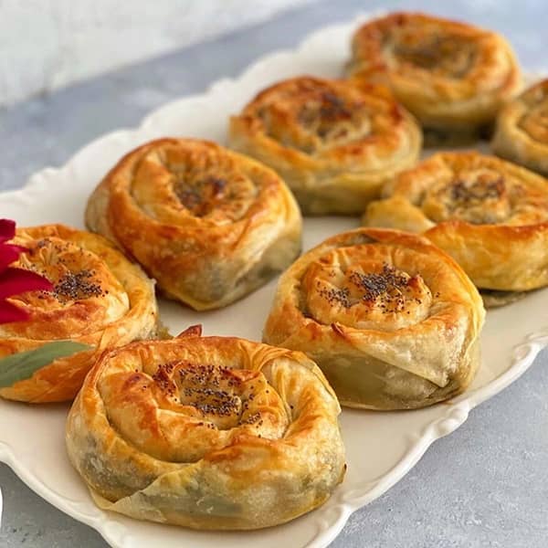 طرز تهیه بورک اسفناج