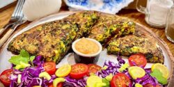 طرز تهیه کوکوی تره به روش مجلسی و با طعم بسیار عالی