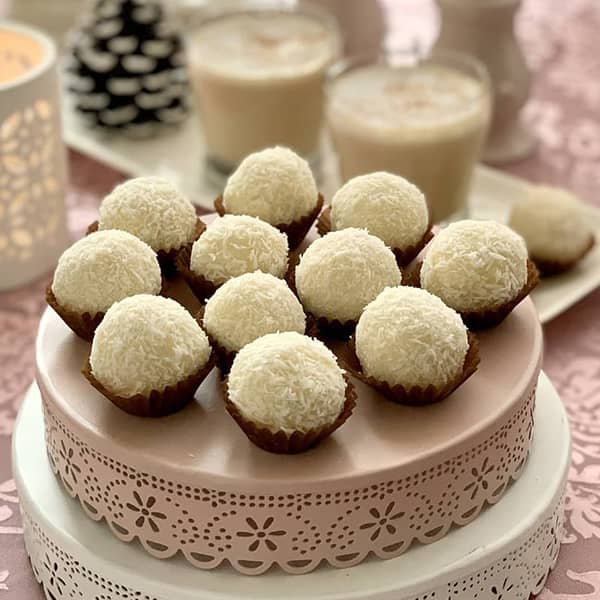 طرز تهیه شکلات نارگیلی