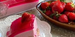 طرز تهیه ژله خامه ای، دسر شیک و متفاوت برای مهمانی!