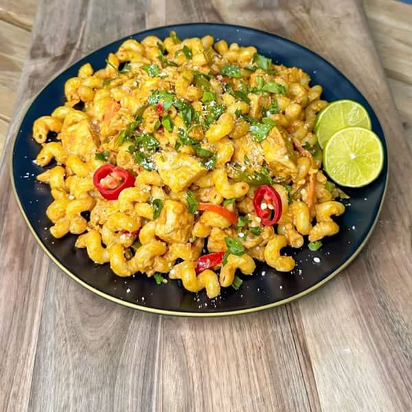 طرز تهیه پاستا با سس کاجون