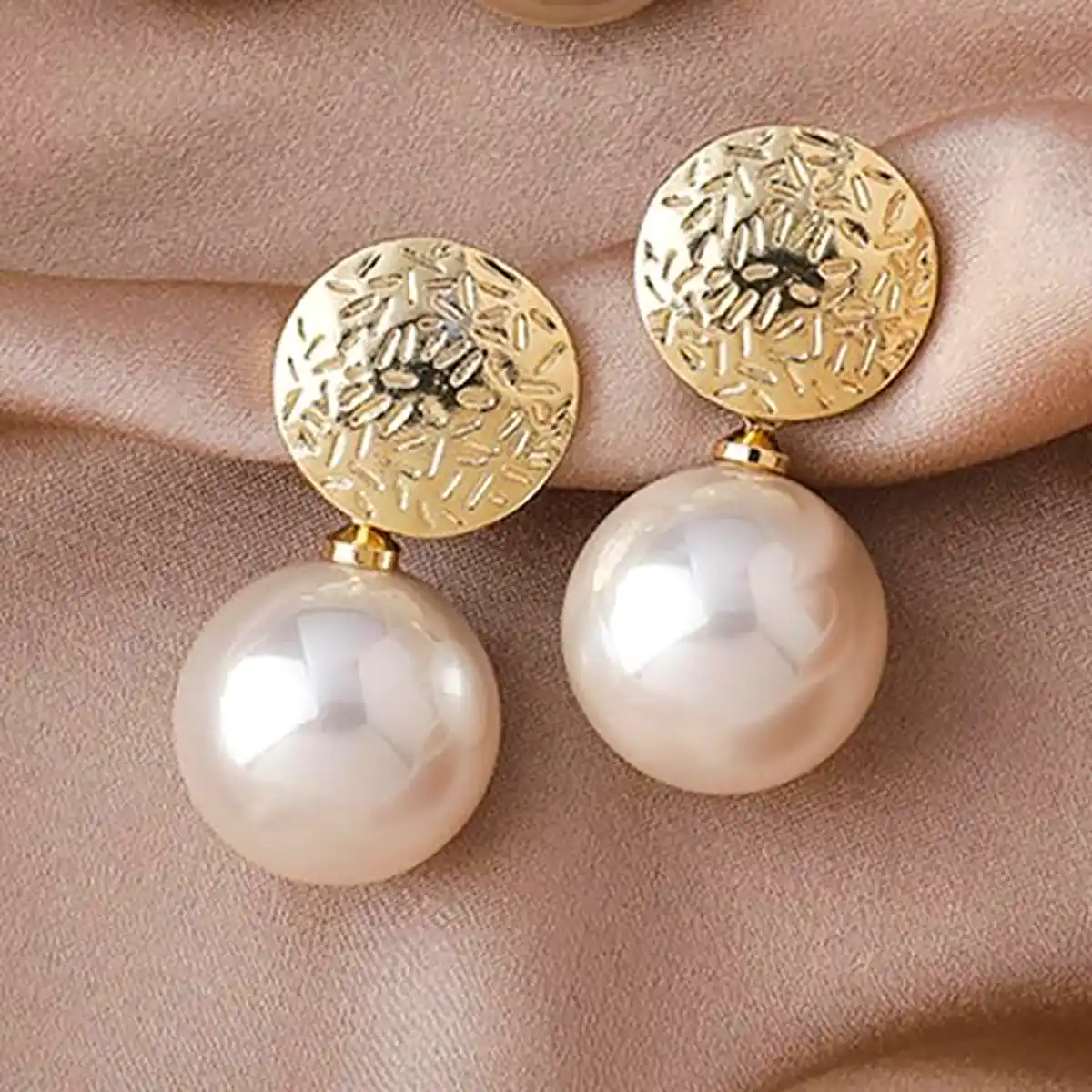 گوشواره گوی مرواریدی