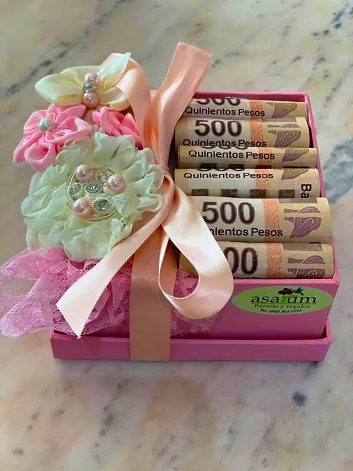 باکس هدیه لاکچری