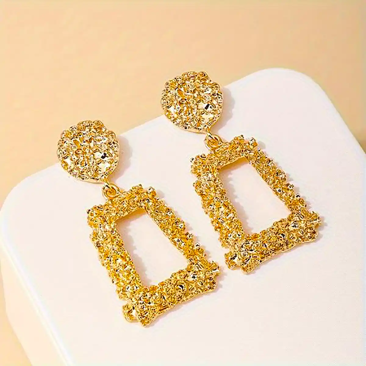 گوشواره زنانه خاص