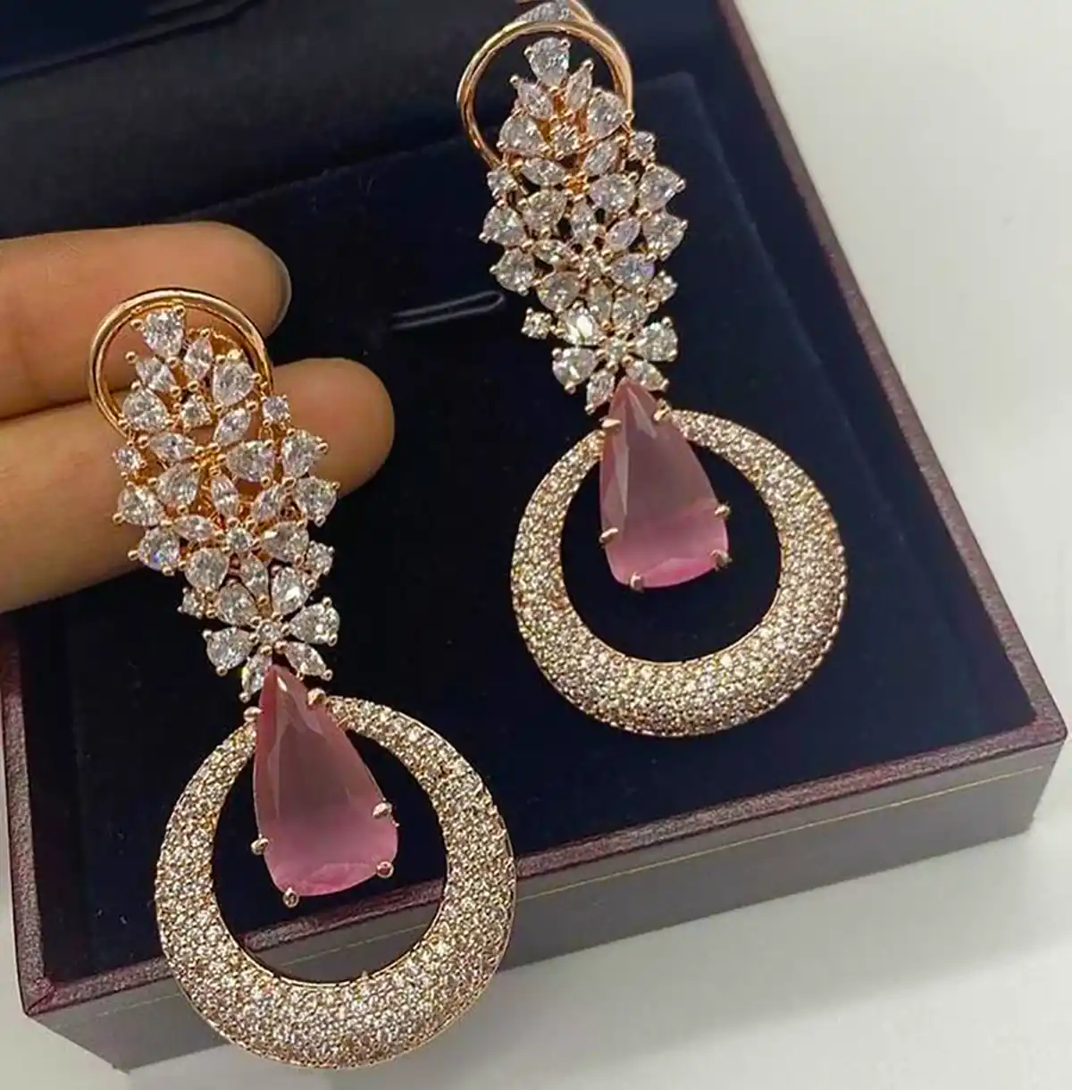 گوشواره زنانه خاص