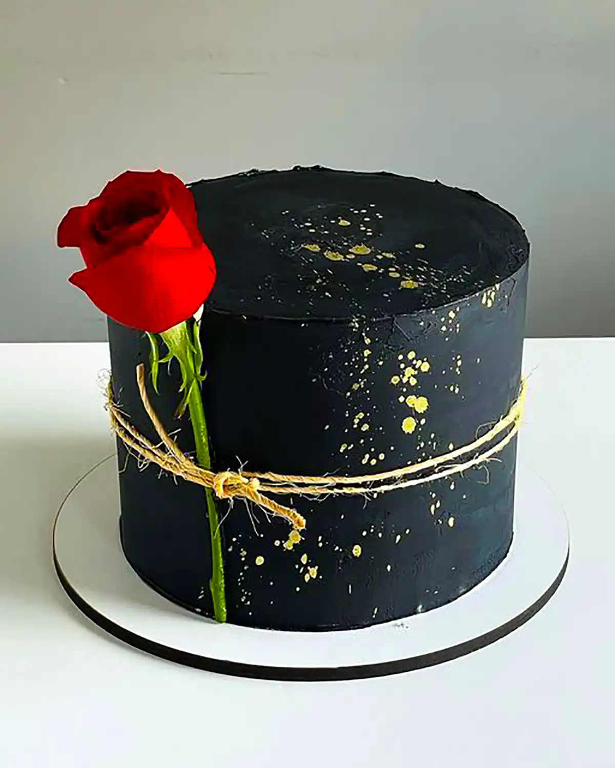 ایده کیک تولد مشکی خاص