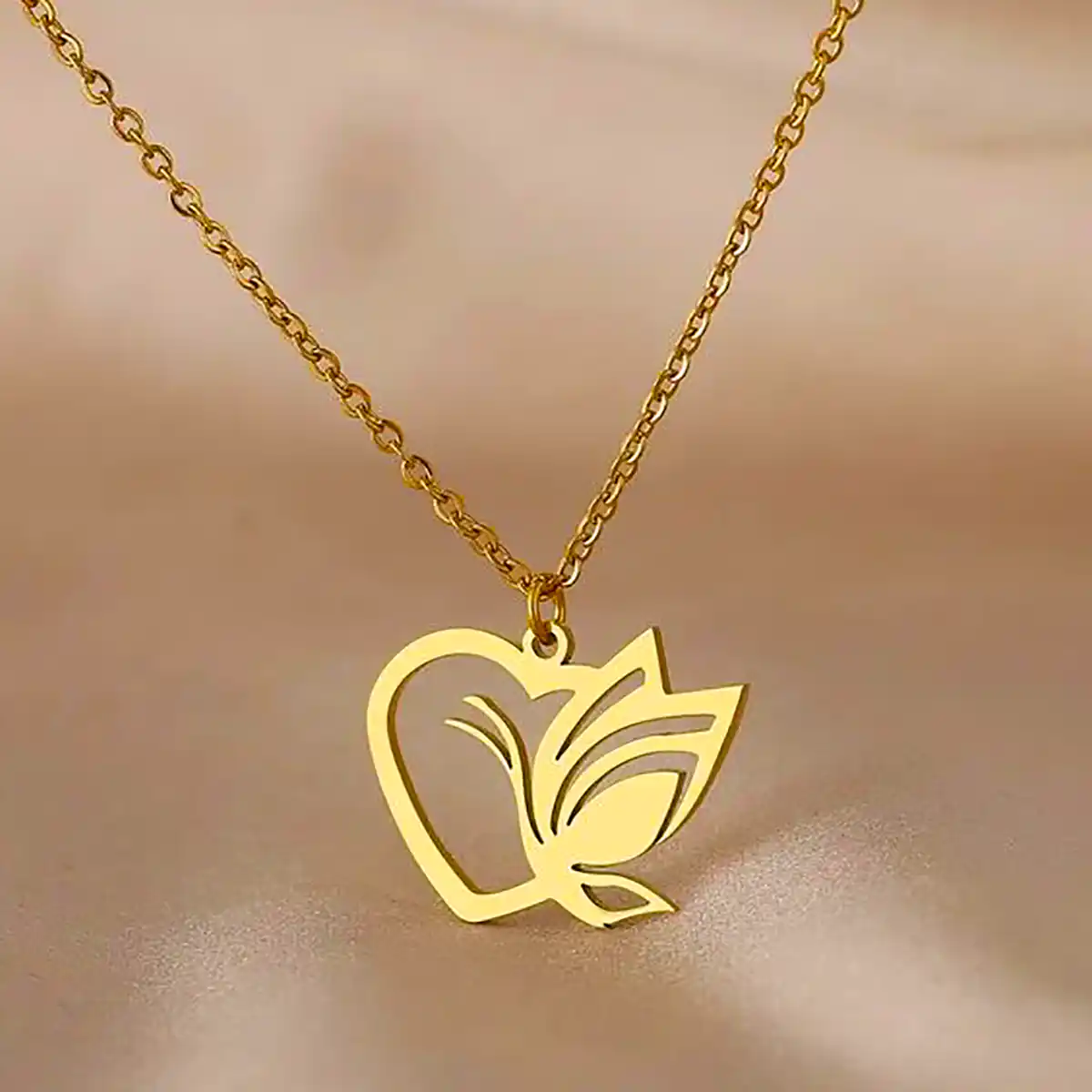 گردنبند خاص زنانه