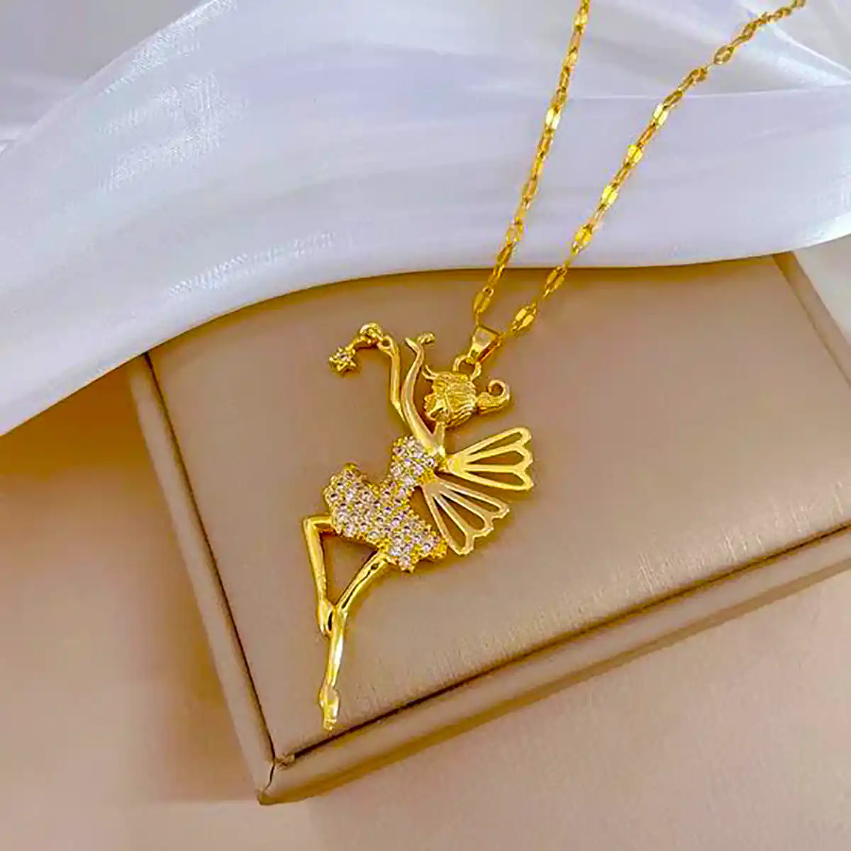 گردنبند خاص زنانه