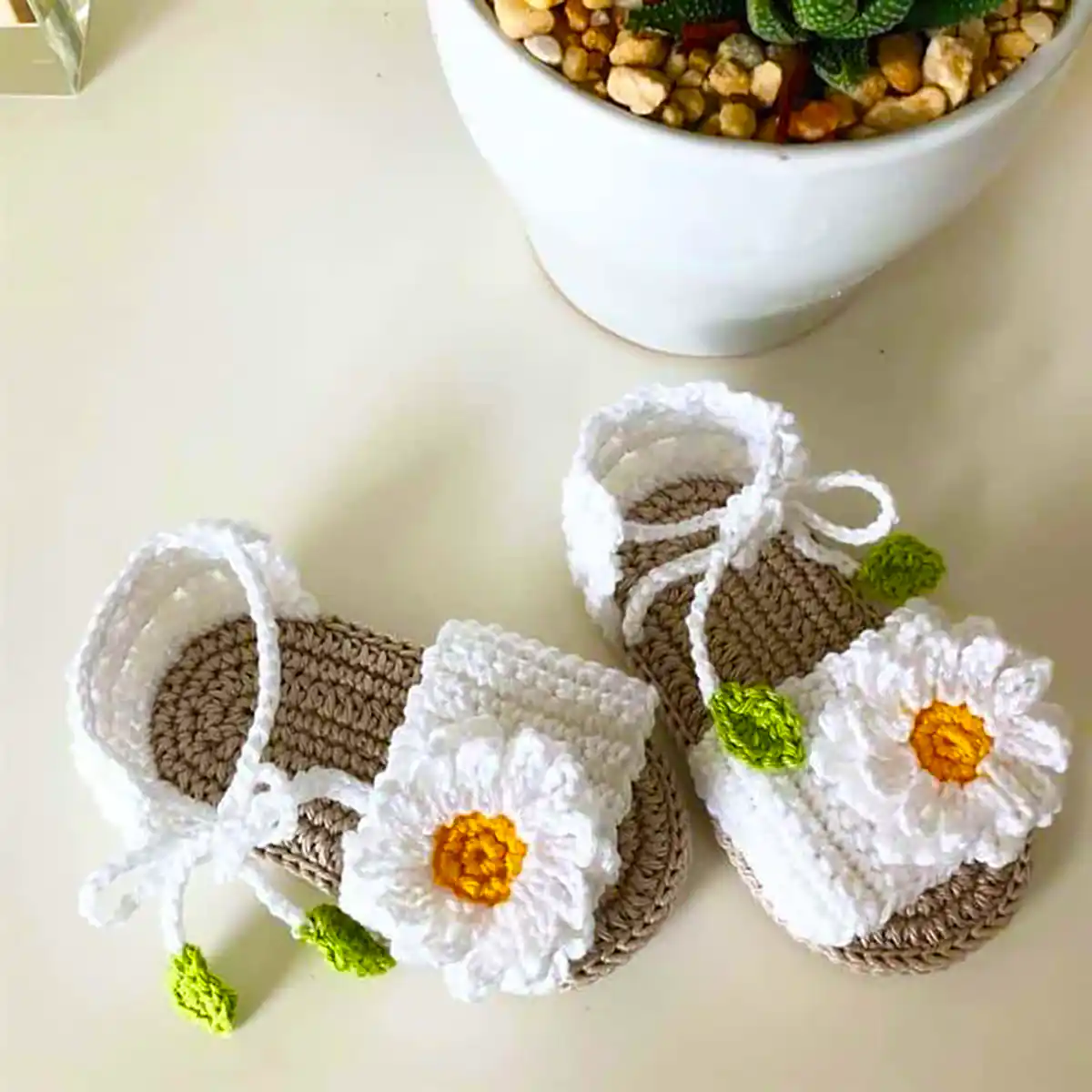 صندل بافتنی دخترانه بچگانه
