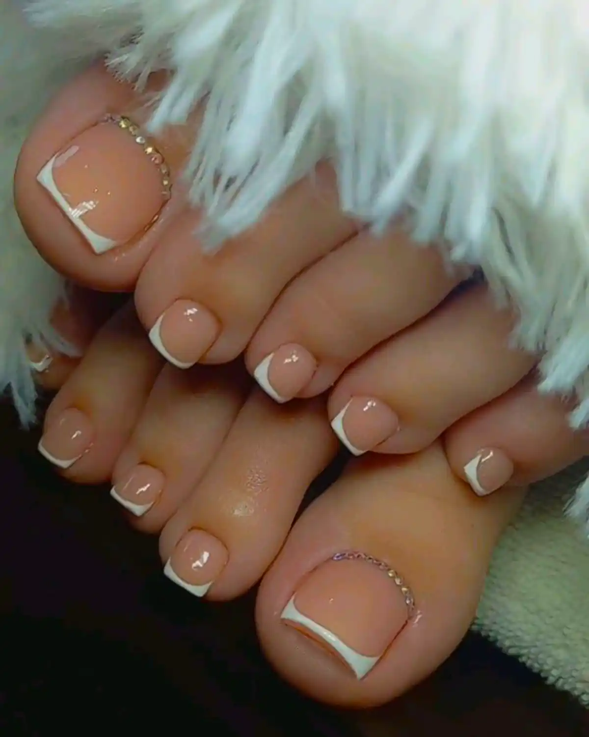 طراحی ناخن پا عروس