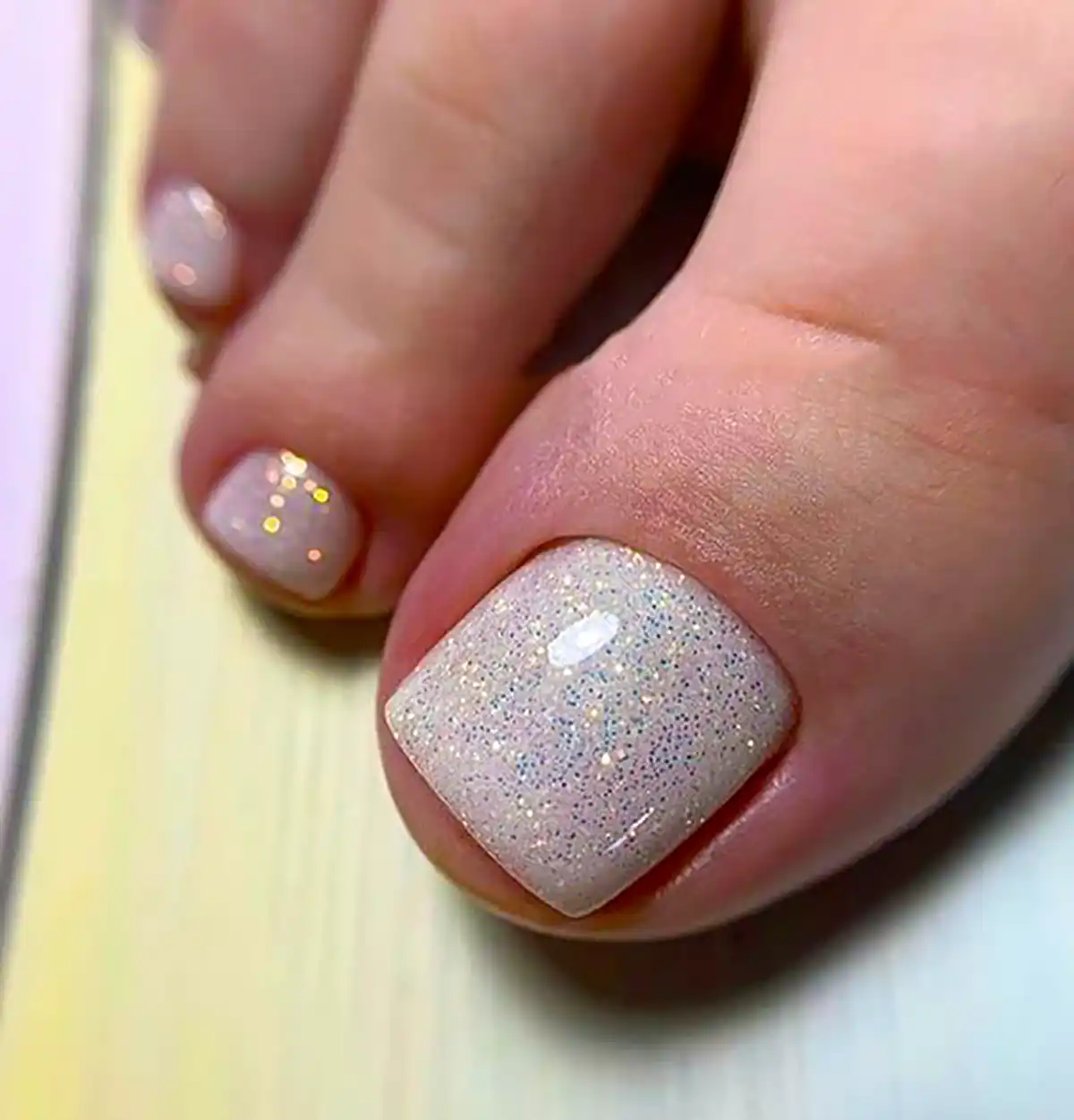 طراحی ناخن پا عروس