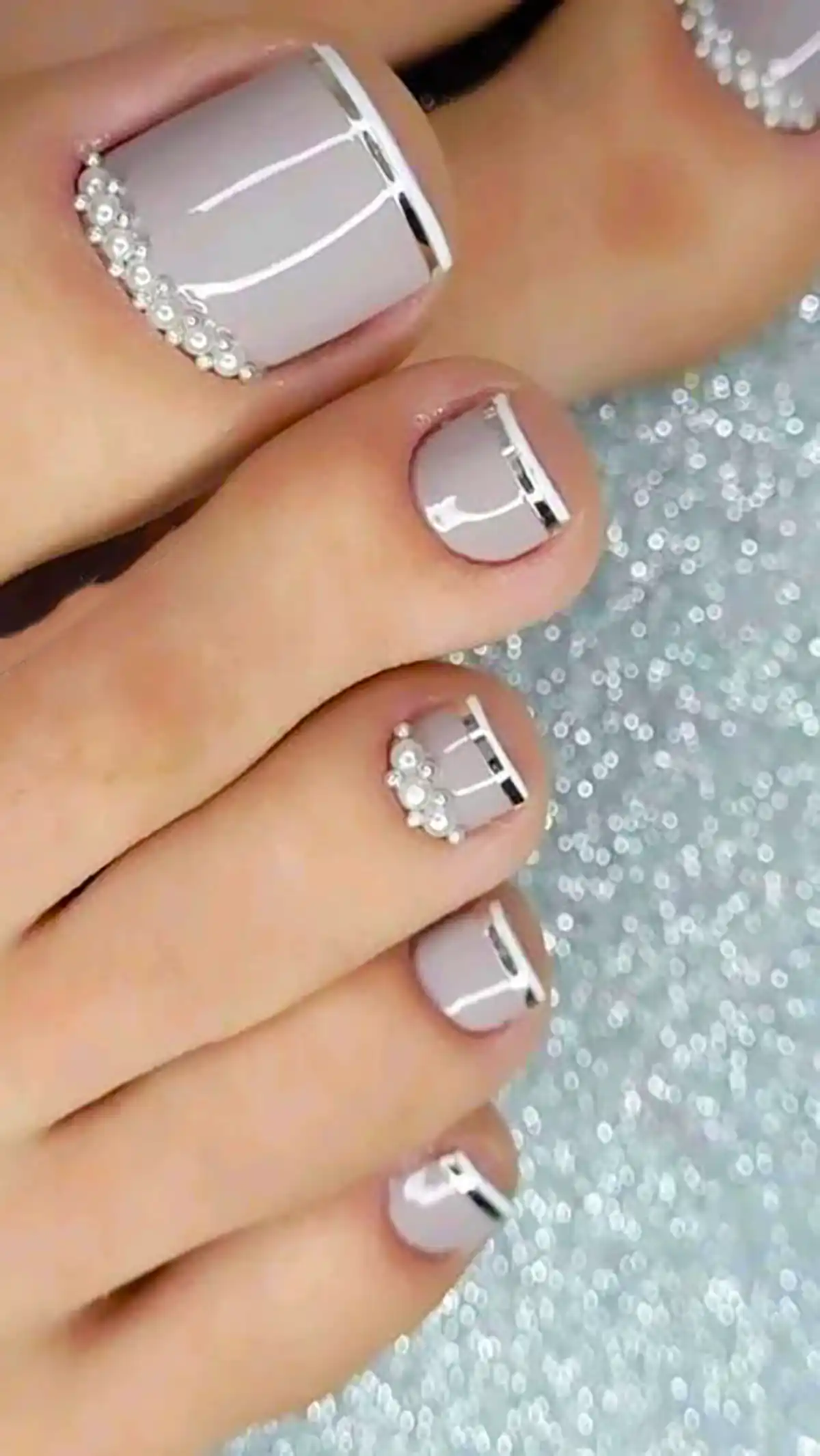طراحی ناخن پا عروس