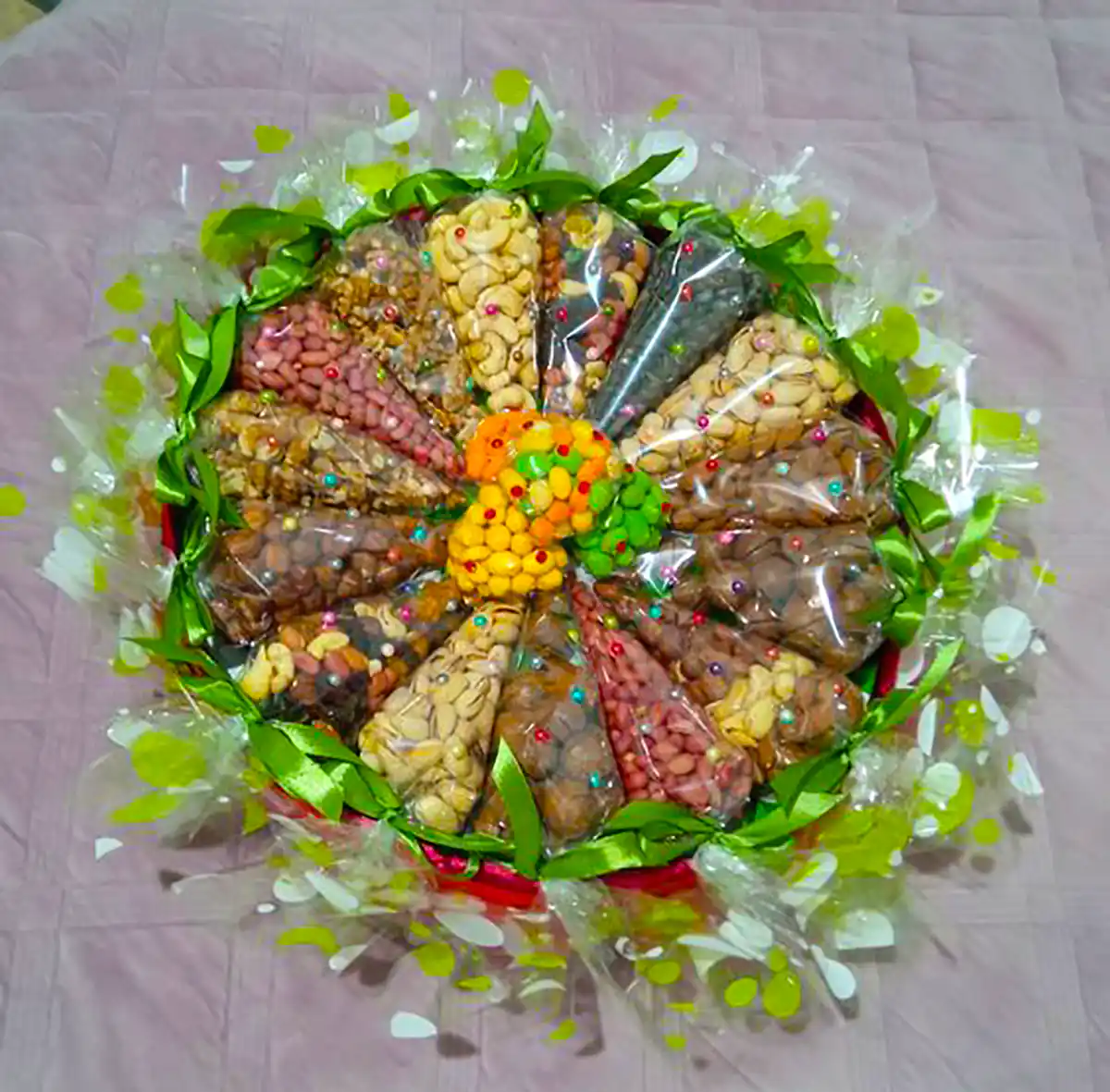 تزئین آجیل شیک