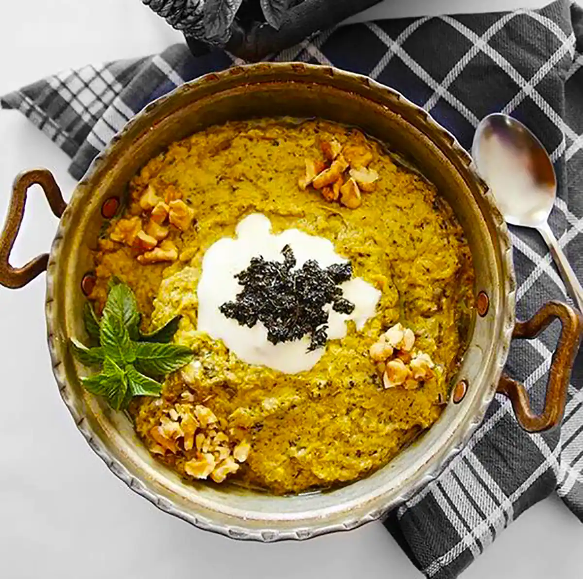 تزئین کشک و بادمجان مجلسی