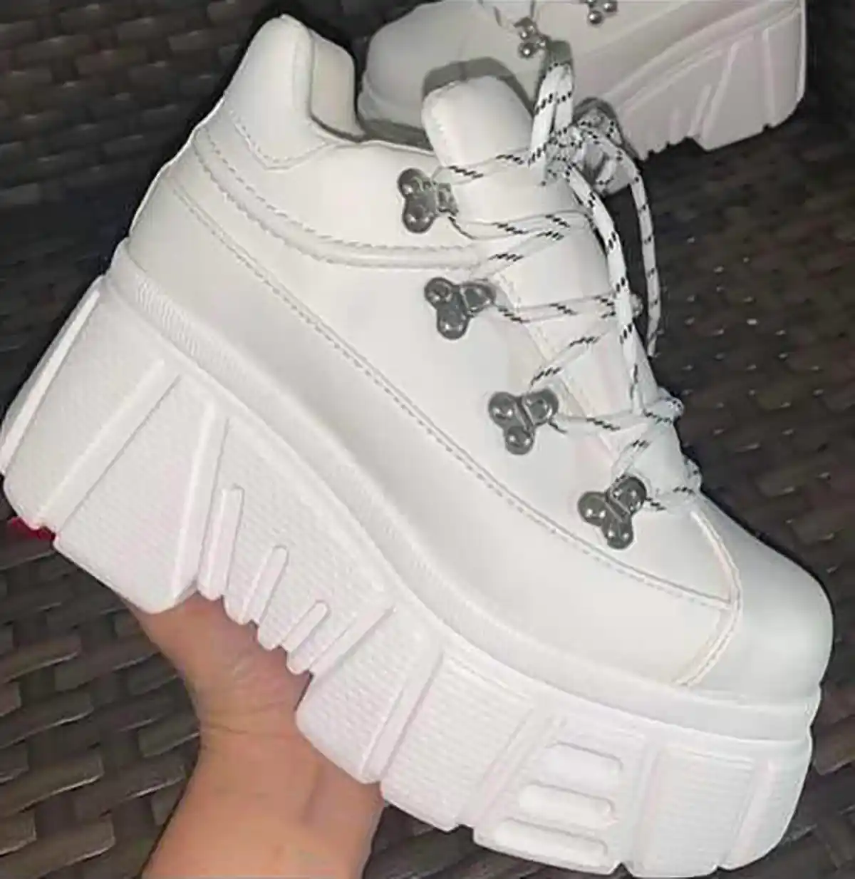 کتونی لژدار بچه گانه