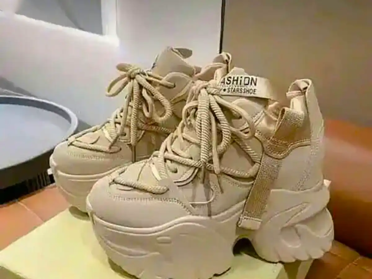 کتونی لژدار بچه گانه