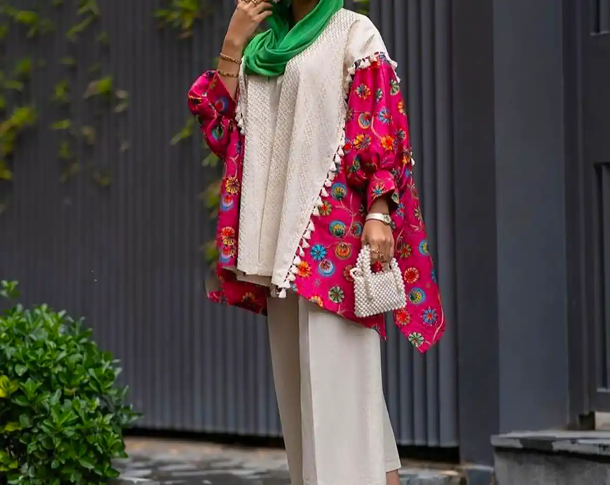 مانتوسنتی شیک کوتاه