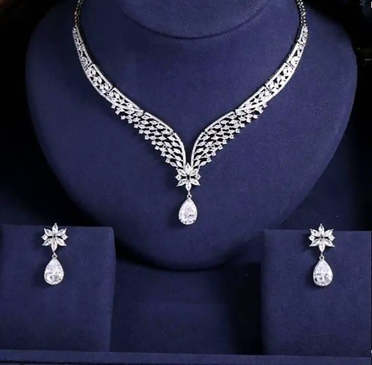 سرویس طلا عروس جذاب