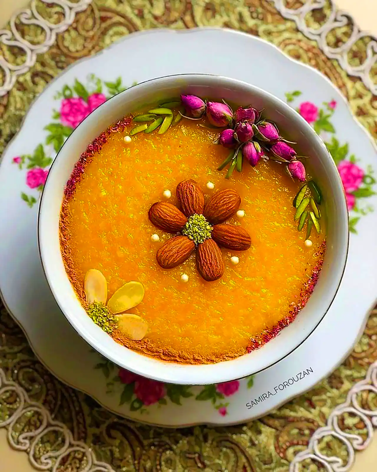 دیزاین شله زرد مجلسی
