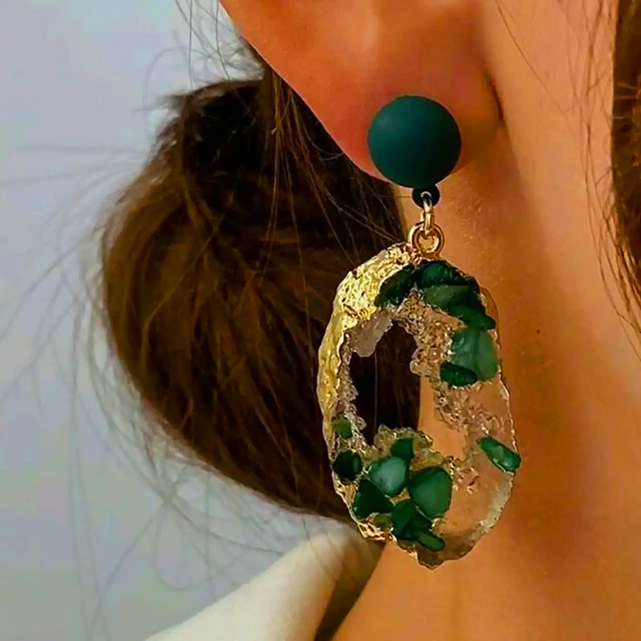 گوشواره با سنگ معدنی
