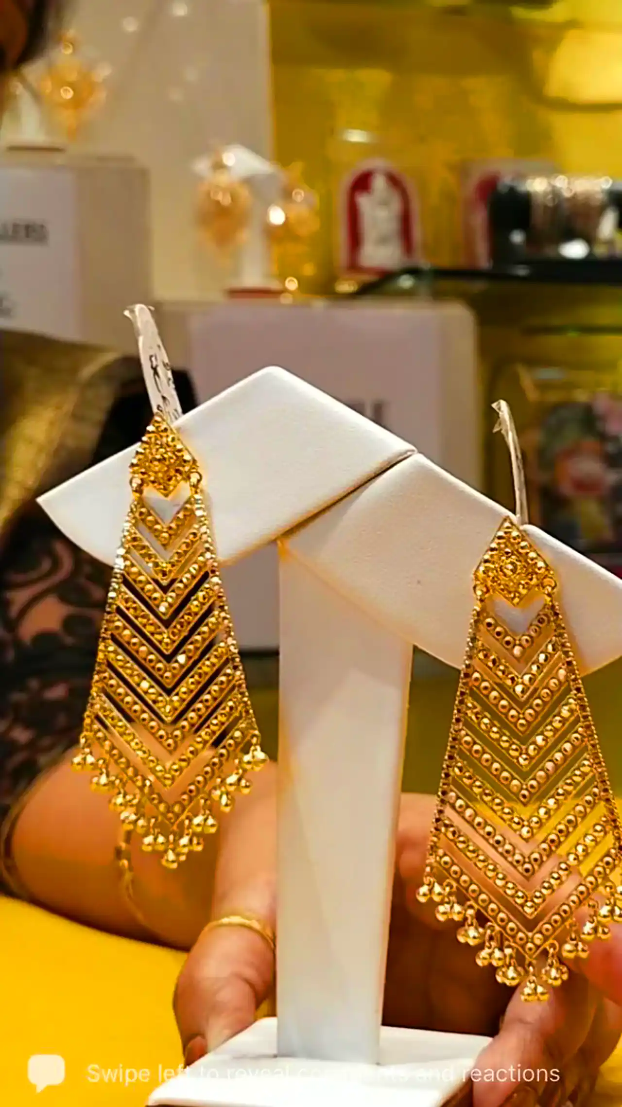 گوشواره سلطنتی طلا 