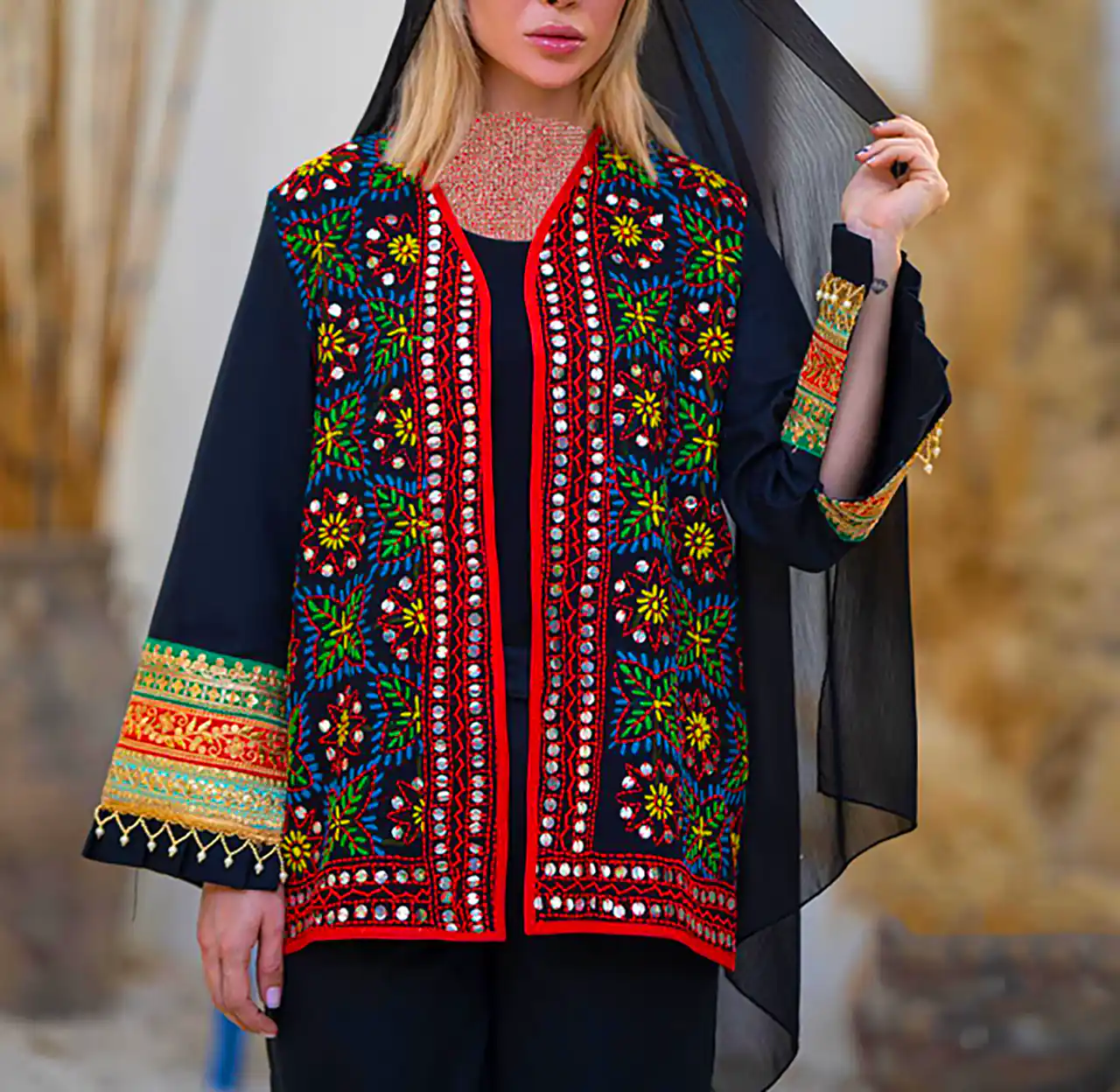 مانتو سنتی سوزن دوزی