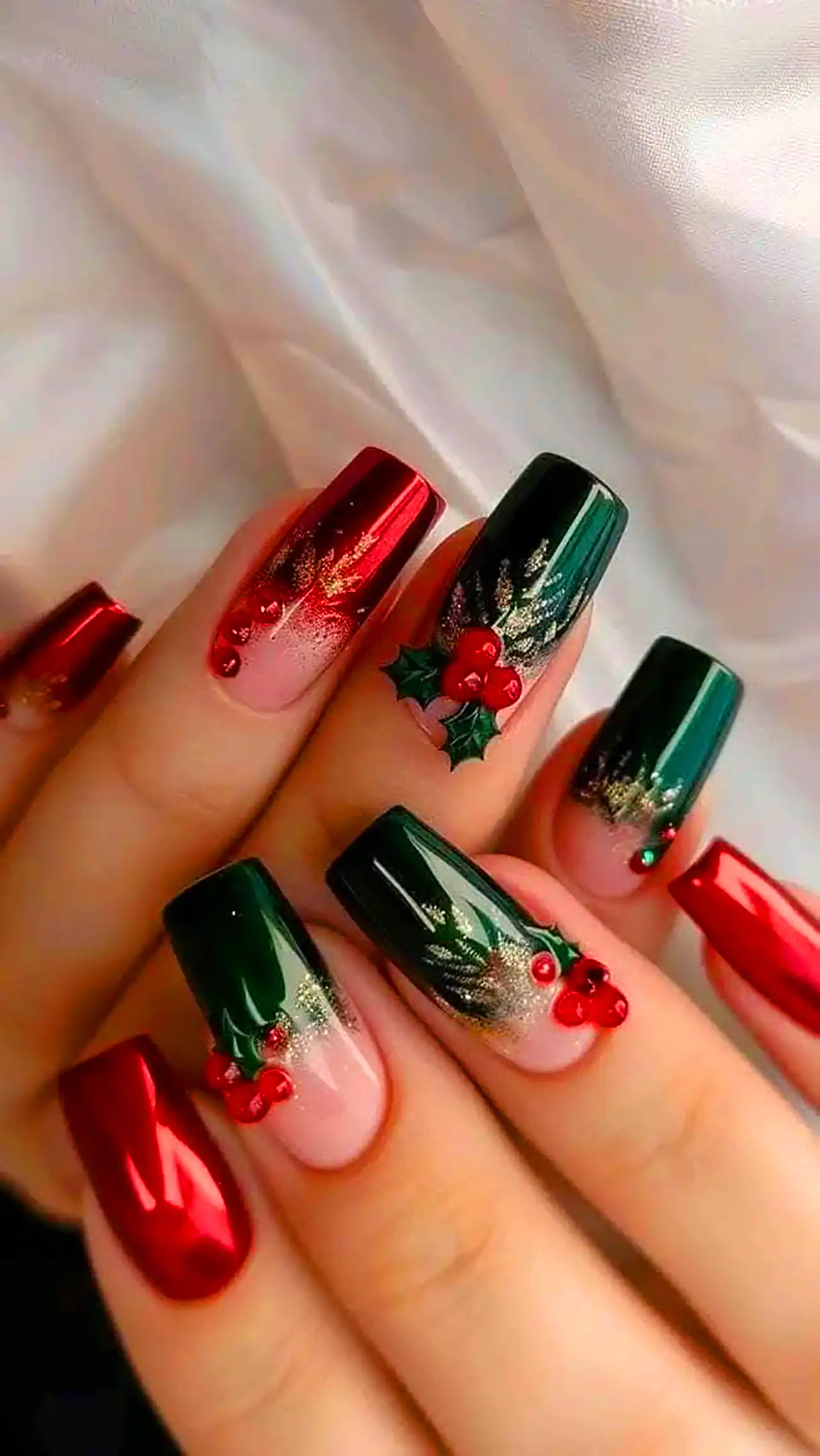 طرح ناخن کریسمسی شیک