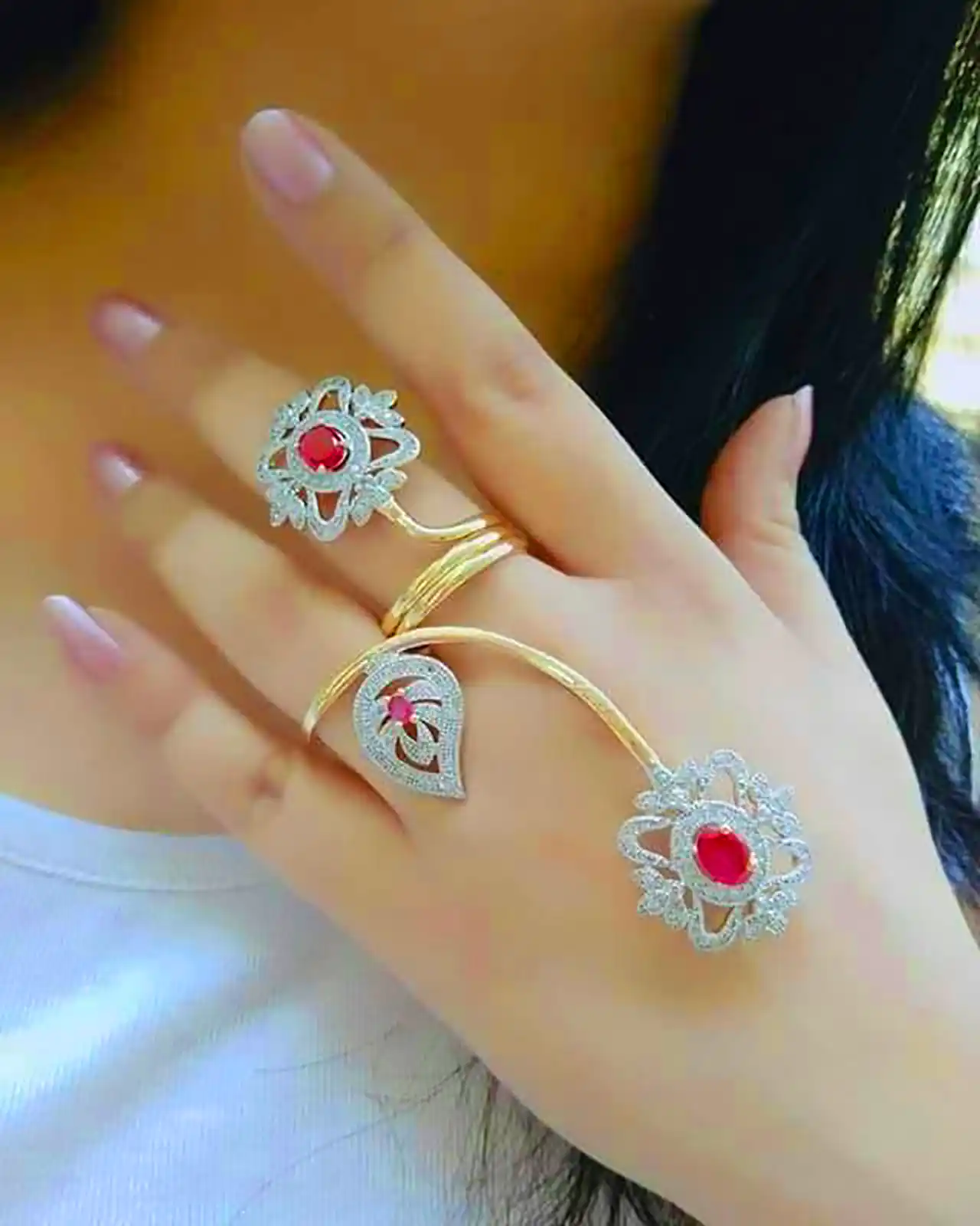 انگشتر مجلسی جواهرنشان زنانه
